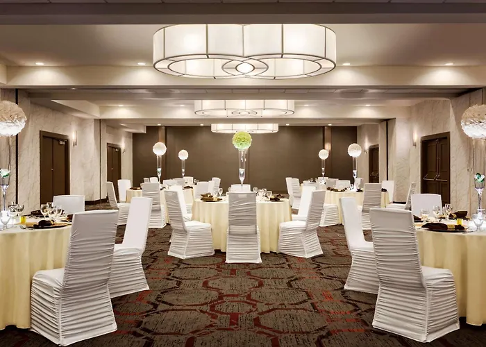 Doubletree By Hilton Hotel Toronto Airport West